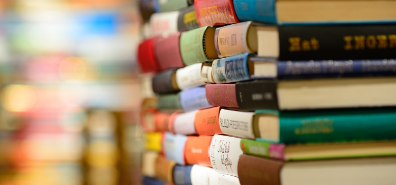 Procurando por algumas boas leituras? Junte-se ao nosso clube do livro!